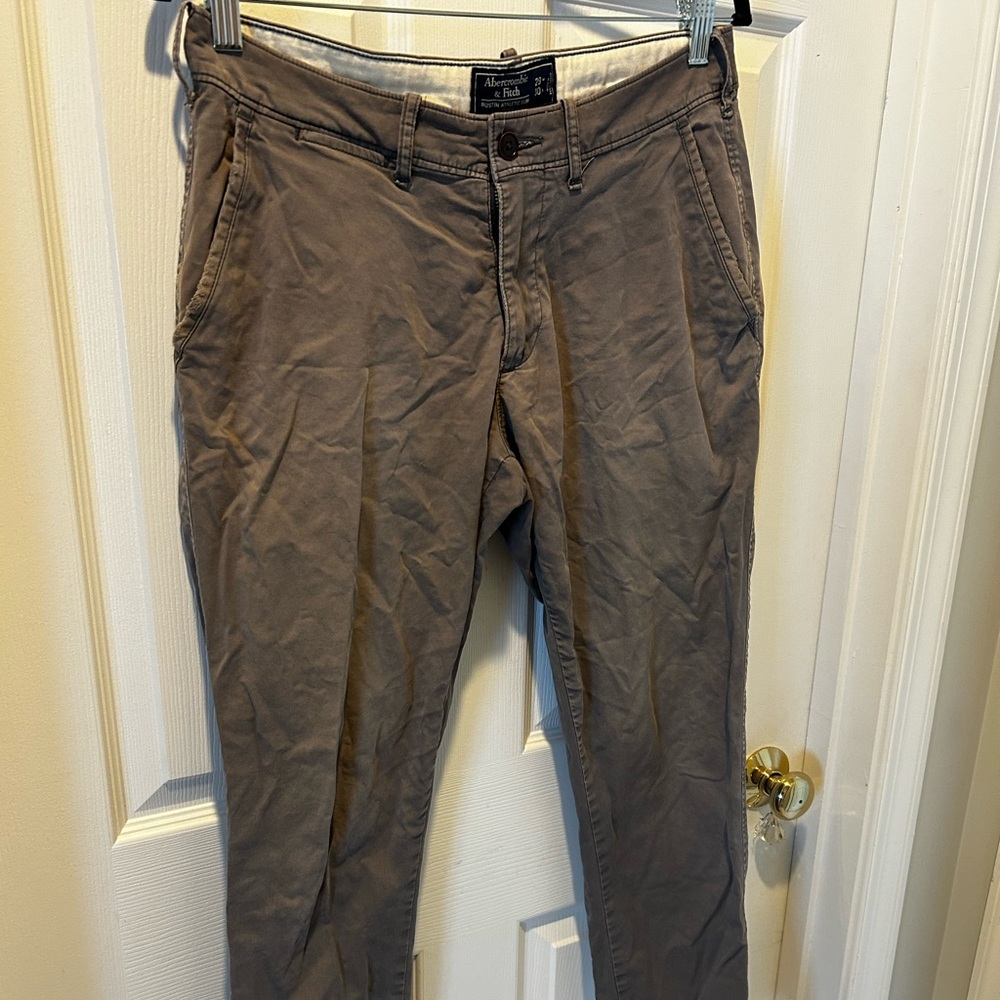 Gray skinny jean